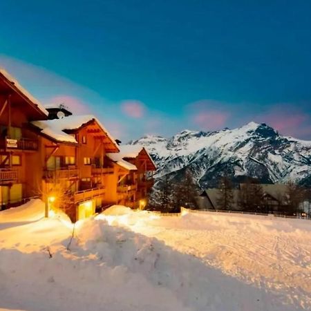 Les Petits Eterlous: Cozy Alpine Apartment with Private Parking Puy-Saint-Vincent Exterior photo